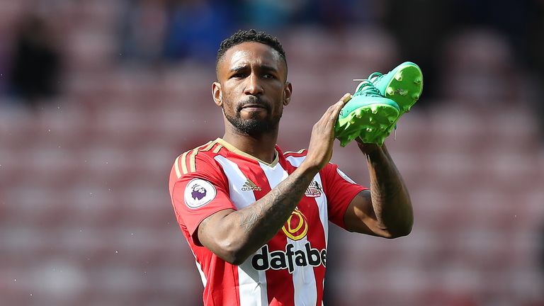 Jermain Defoe appeared to bid farewell to the Sunderland supporters after their final home game on Saturday