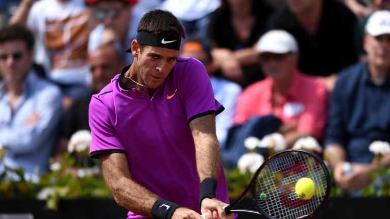 ROME, ITALY - MAY 17:  Juan Martin Del Potro of Argentina plays a shot during his second round match against Kyle Edmund of Great Britain in The Internazio