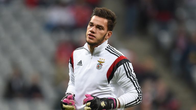 Benfica's Brazilian goalkeeper Ederson warms up prior  the Champions League quarterfinal, first-leg football match between Bayern Munich and SL Benfica