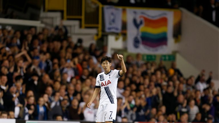 Son Heung-Min applauds crowd as he is substituted in UEFA Europa League tie v Qarabag at White Hart Lane, 17 December 2015 (Proud Lilywhites rainbow flag)