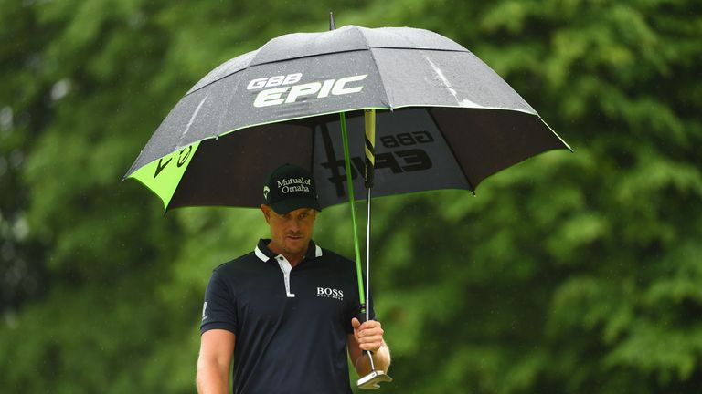 VIRGINIA WATER, ENGLAND - MAY 28:  Henrik Stenson of Sweden walks on the 16th green during day four of the BMW PGA Championship at Wentworth on May 28, 201