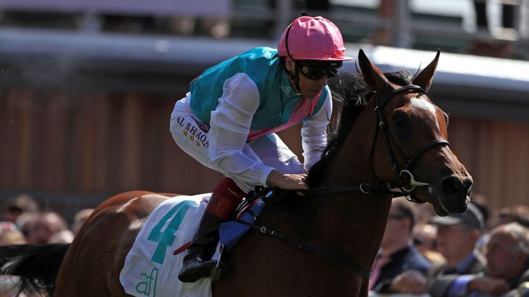 Enable and Frankie Dettori win the Cheshire Oaks