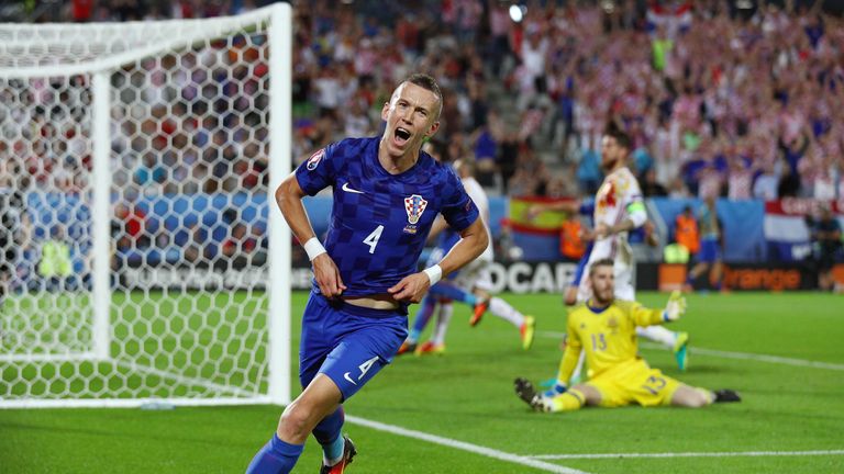 BORDEAUX, FRANCE - JUNE 21: Ivan Perisic of Croatia celebrates scoring his team's second goal during the UEFA EURO 2016 Group D match between Croatia and S
