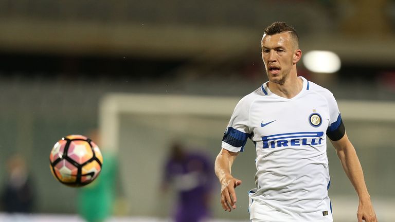 Ivan Perisic of FC Internazionale in action during the Serie A match between ACF Fiorentina v FC Internazionale
