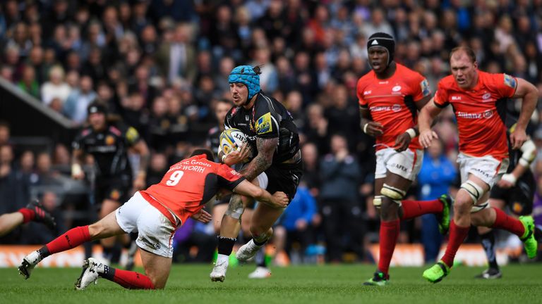 Nowell's try two minutes into the second half sent the Chiefs into the lead for the first time in the match