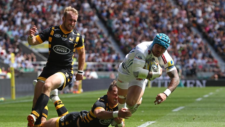  Jack Nowell goes over for the Exeter Chiefs