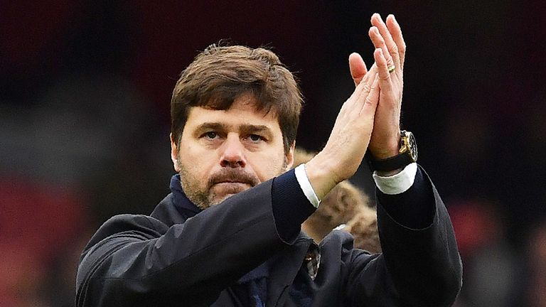 Mauricio Pochettino applauds the fans following the Premier League match between Arsenal and Tottenham at the Emirates Stadium