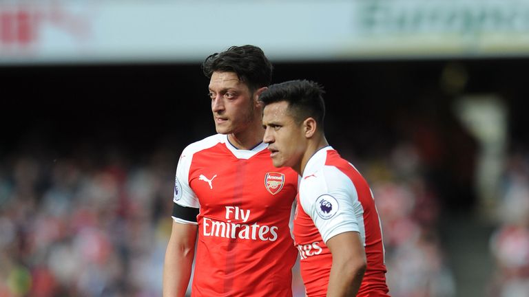 Alexis Sanchez and Mesut Ozil during Arsenal and Manchester City at Emirates Stadium on April 2, 2017