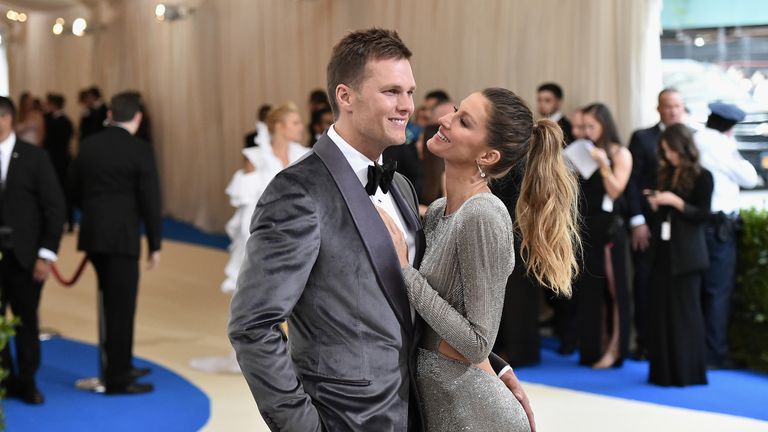 Tom Brady (L) and Gisele Bundchen attend the Met Gala on May 1