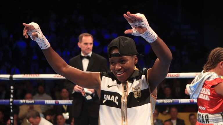 Nicola Adams celebrates beating Maryan Salazar