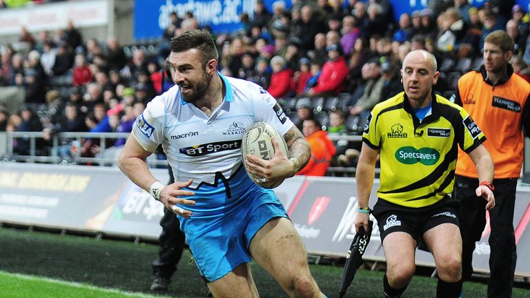 Ospreys vs Glasgow Warriors.Glasgow Warriors' Rory Hughes runs in his side's first try.Mandatory Credit ..INPHO/Ian Cook