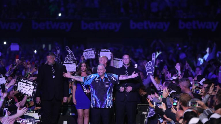 BETWAY PREMIER LEAGUE DARTS.PLAY-OFFS.02 ARENA,.LONDON.PIC;LAWRENCE LUSTIG.SEMI FINAL.PHIL TAYLOR V PETER WRIGHT.PHIL TAYLOR IN ACTION