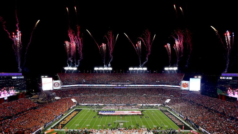 Tampa's Raymond James Stadium will host Super Bowl LV in 2021