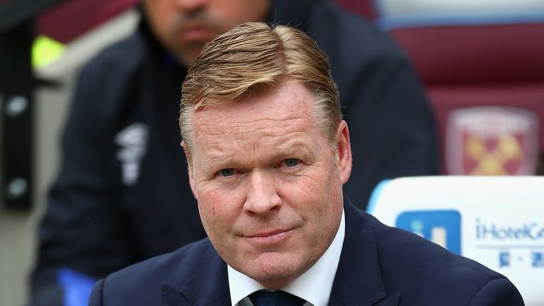 Ronald Koeman, manager of Everton, looks on during the Premier League match at West Ham United