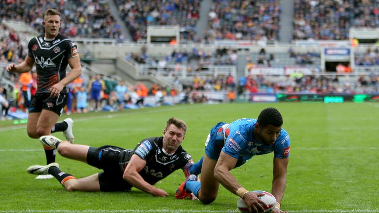 Kallum Watkins' try got Leeds back into the contest