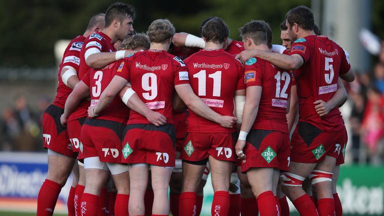 RaboDirect PRO12 Semi Final Play-off , 10/5/2013.Ulster vs Llanelli Scarlets.Llanelli Scarlet's team huddle.Mandatory Credit ..INPHO/Billy Stickland