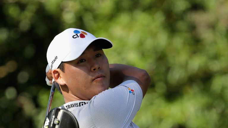 PONTE VEDRA BEACH, FL - MAY 14:  Si Woo Kim of South Korea plays his shot from the 11th tee during the final round of THE PLAYERS Championship at the Stadi