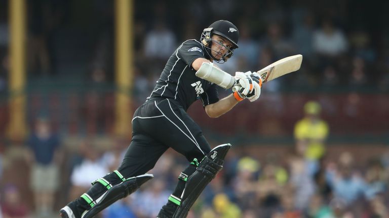 Tom Latham bats during the ODI between Australia and New Zealand at the SCG