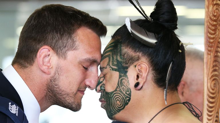 Captain Sam Warburton receives a local welcome at Auckland airport