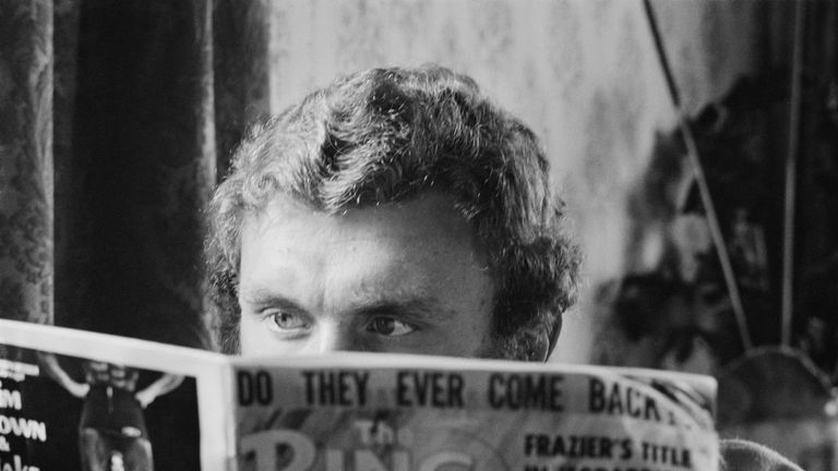 Heavyweight boxer Joe Bugner reading the boxing and wrestling periodical 'The Ring', UK, 3rd February 1971. (Photo by Len Trievnor/Daily Express/Getty Imag