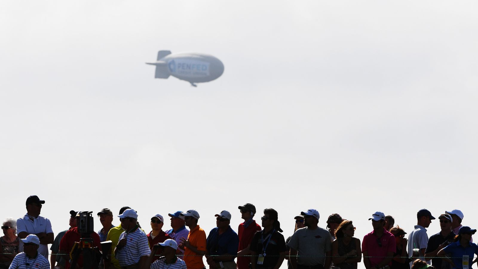 Dramatic footage of blimp crashing in flames close to Erin Hills | Golf ...