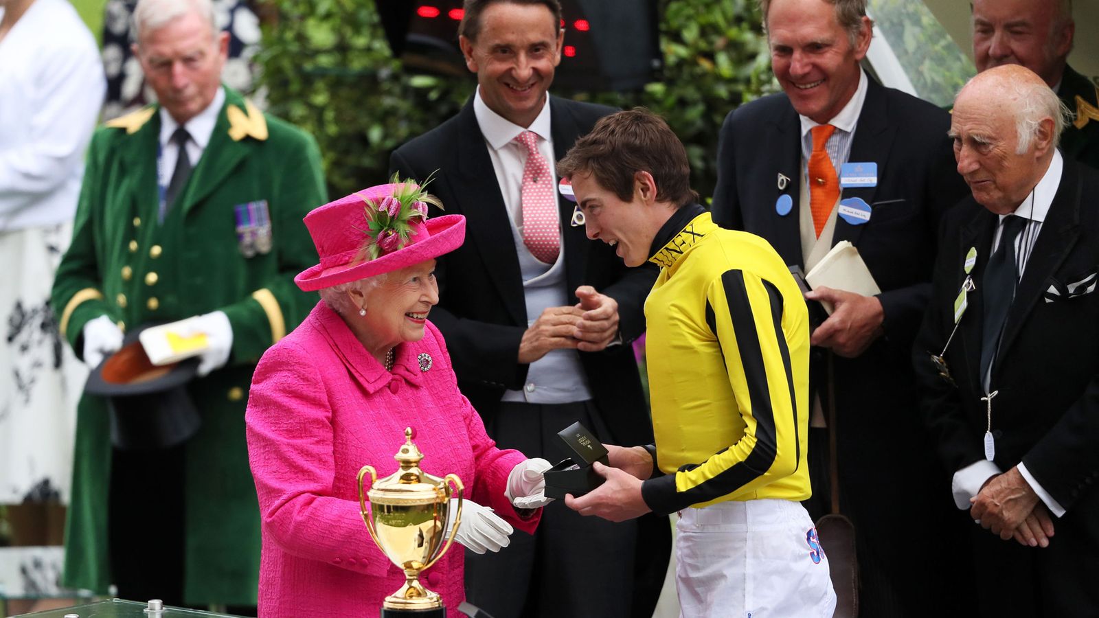 Royal runner Humbolt Current in Classic frame Racing News Sky Sports