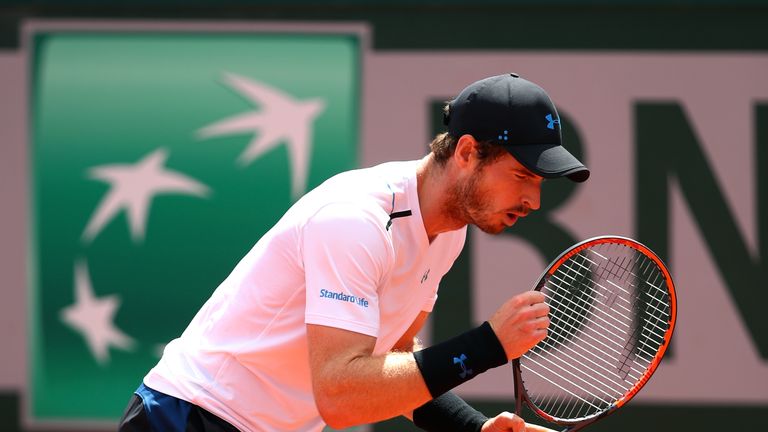 PARIS, FRANCE - JUNE 09:  Andy Murray of Great Britain reacts during the men's singles semi final match against Stan Wawrinka of Switzerland on day thirtee