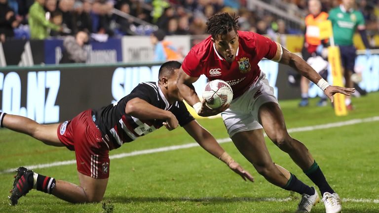 WHANGAREI, NEW ZEALAND - JUNE 03:  Anthony Watson (R) scores a try for the Lions during the match between the New Zealand Provincial Barbarians and British