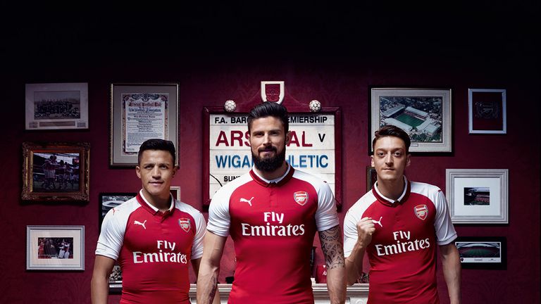 Alexis Sanchez (L), Olivier Giroud (C) and Mesut Ozil (R) feature in Arsenal's home kit launch (Credit: Arsenal / PUMA)
