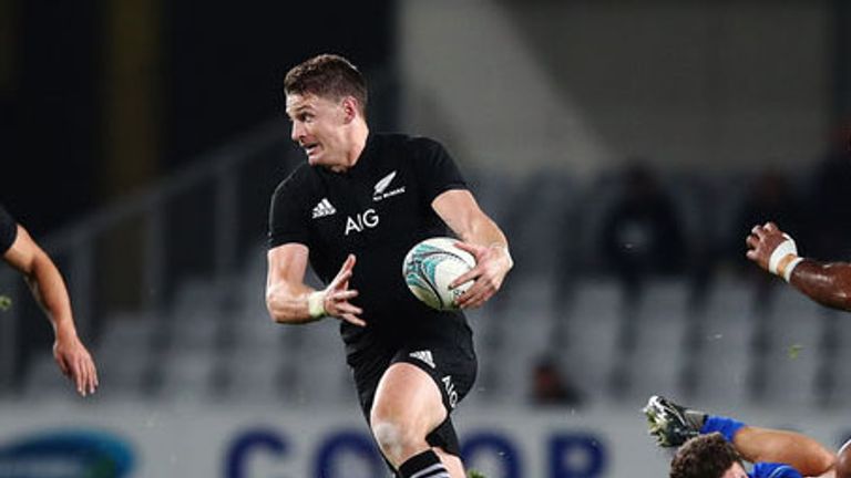 Beauden Barrett on the attack for New Zealand

