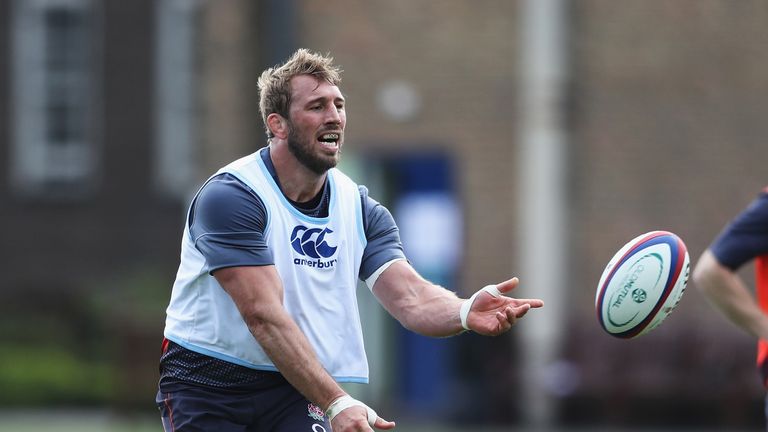 Chris Robshaw is back to full fitness