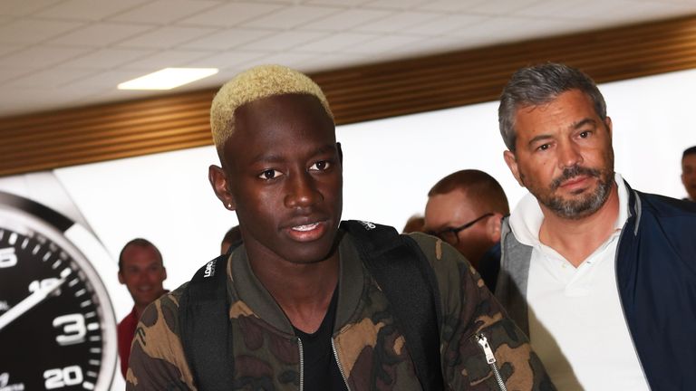 Rangers target Dalcio arrives into Glasgow with Rangers manager Pedro Caixinha