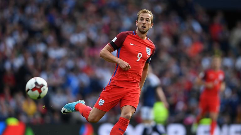 GLASGOW, SCOTLAND - JUNE 10: Harry Kane of England in action during the FIFA 2018 World Cup Qualifier between Scotland and England at Hampden Park National