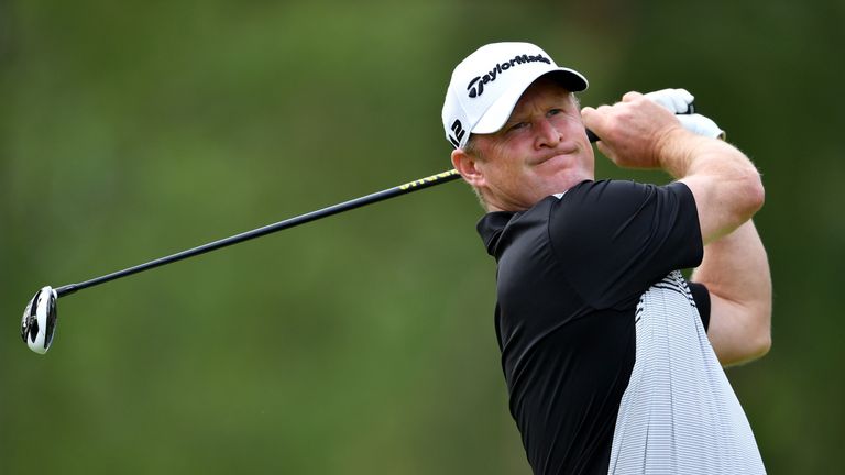 Jamie Donaldson led by two overnight, but he struggled to a 75