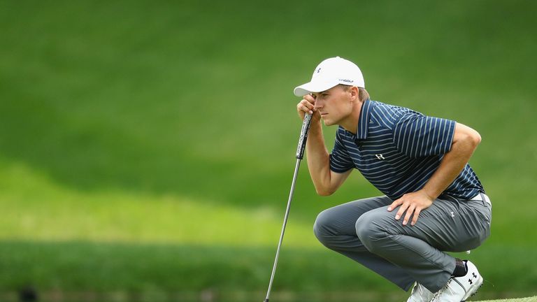 CROMWELL, CT - JUNE 25:  Jordan Spieth of the United States lines up a putt on the eighth green during the final round of the Travelers Championship