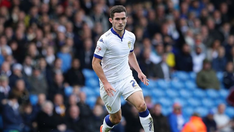 LEEDS, ENGLAND - OCTOBER 17:  Lewis Cook of Leeds United FC controls the ball during the Sky Bet Championship match between Leeds United and Brighton & Hov