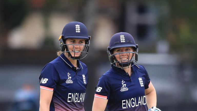 England's Natalie Sciver (left) and Heather Knight during the ICC Women's World Cup match against Pakistan