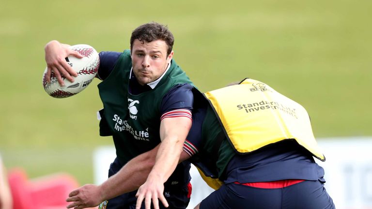 Robbie Henshaw during training 