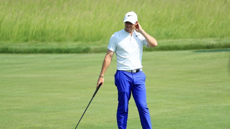 HARTFORD, WI - JUNE 12:  Rory McIlroy of Northern Ireland reacts while putting during a practice round prior to the 2017 U.S. Open at Erin Hills on June 12