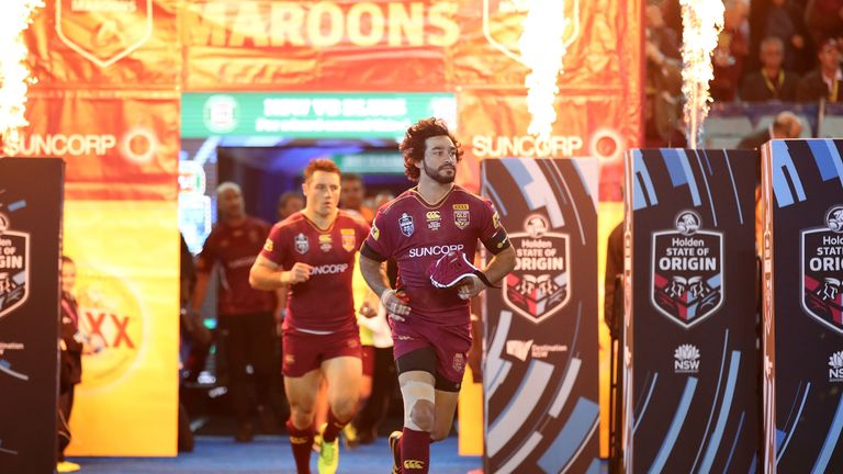 Johnathan Thurston runs onto the field for his final Origin appearance