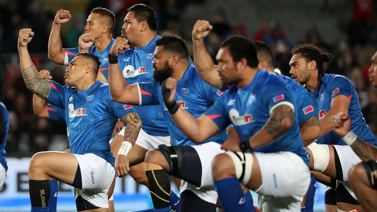Samoa lay down the challenge to New Zealand with the Siva Tau 