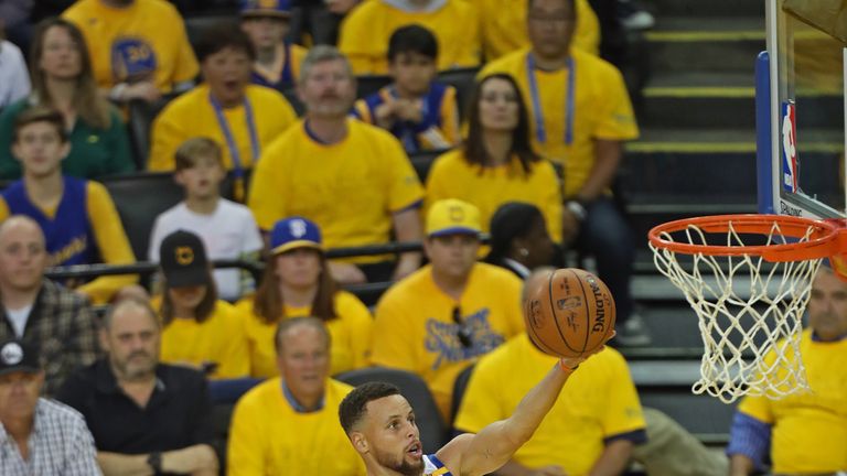 OAKLAND, CA - JUNE 1:   Stephen Curry #30 of the Golden State Warriors drives to the basket against the Cleveland Cavaliers in Game One of the 2017 NBA Fin