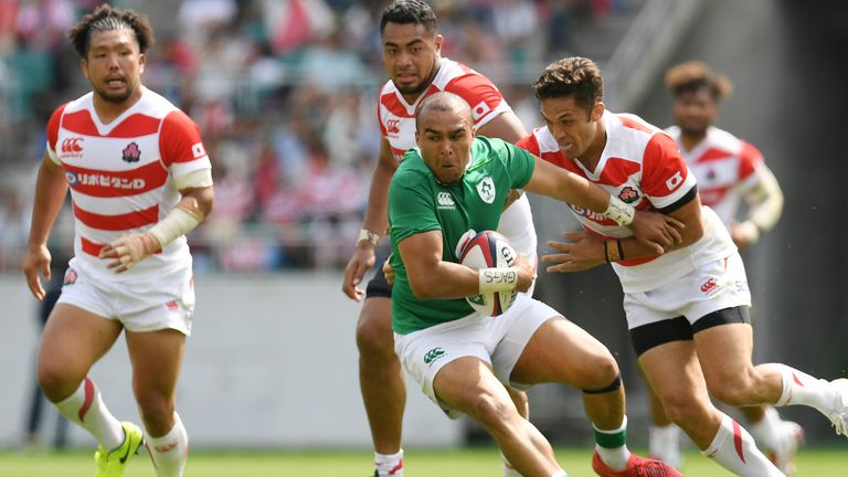 Simon Zebo powers through the Japanese pack on Saturday