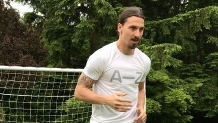 Zlatan Ibrahimovic shows off his latest recovery techniques (Instagram @iamzlatanibrahimovic)