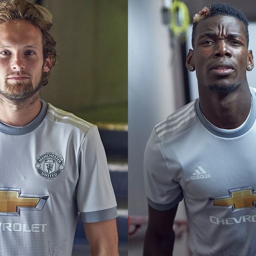 Man Utd unveil grey third kit