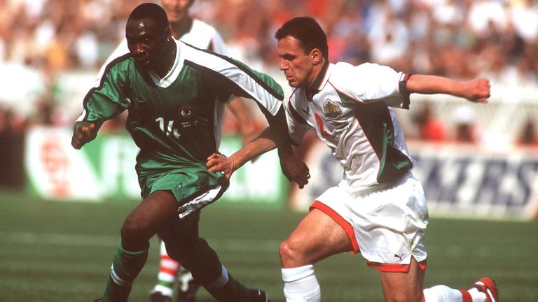 Daniel Amokachi up against Radostin Kishishev in Nigeria's 1998 World Cup match against Bulgaria in France  