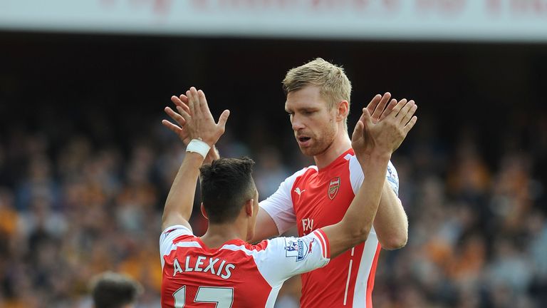 Per Mertesacker says Alexis Sanchez needs to be "left alone" to decide on his future