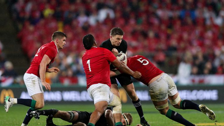 WELLINGTON, NEW ZEALAND - JULY 01:  Beauden Barrett of New Zealand is tackled by Mako Vunipola and Alun Wyn Jones of the Lions during the International Tes