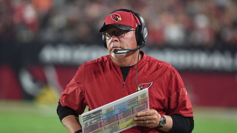 GLENDALE, AZ - OCTOBER 23: Head coach Bruce Arians of the Arizona Cardinals reacts on the sidelines durings the game against the Seattle Seahawks at Univer