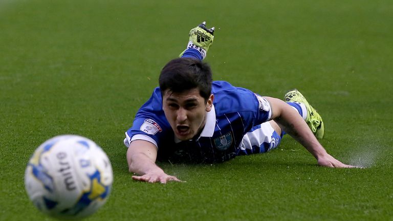 SHEFFIELD, ENGLAND - MAY 17: Fernando Forestieri of Sheffield Wednesday reacts during the Sky Bet Championship play off semi final, second leg match betwee